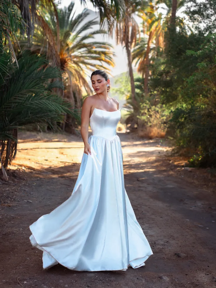 Wilderly Bride Aqua F407