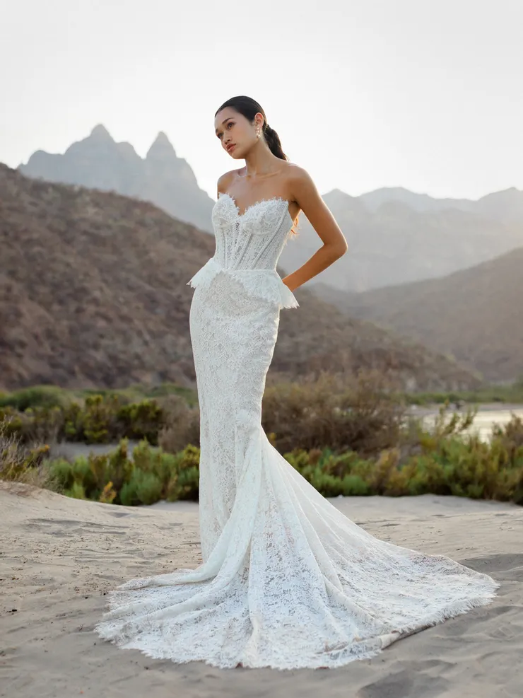 Wilderly Bride Indigo F412