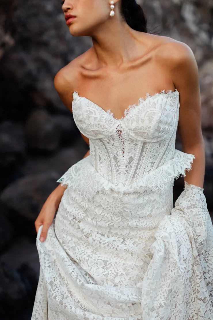 Wilderly Bride Indigo F412