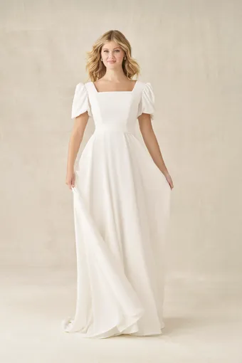 Allure Modest M781 #1 frontface vertical thumbnail