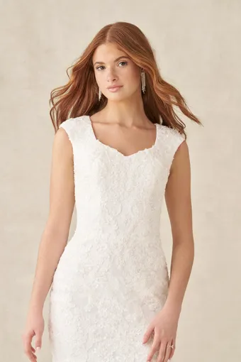 Allure Modest M784NC #2 frontface vertical cropped thumbnail