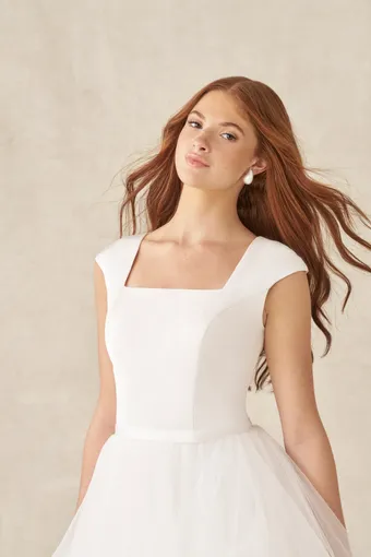 Allure Modest M788NC #2 frontface vertical cropped thumbnail