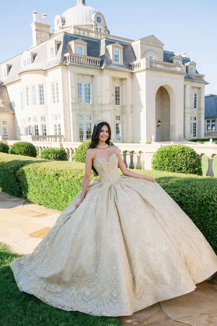 AmaBella Quinceanera Style #Q1085 #1 frontface vertical picture