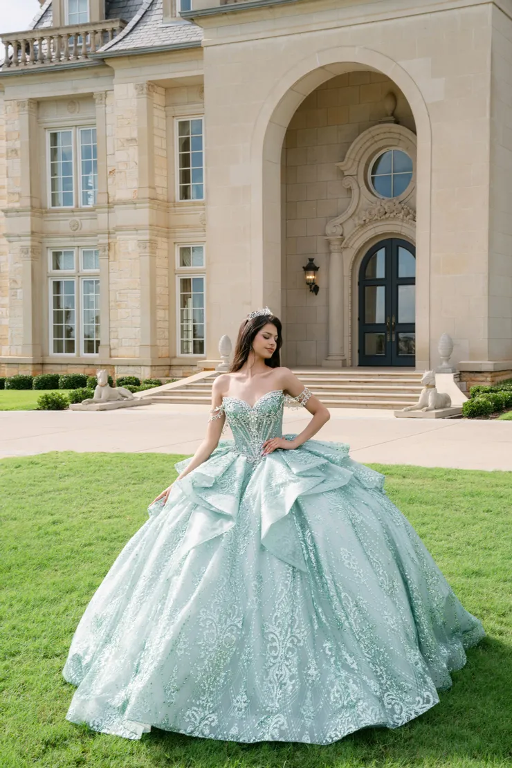 AmaBella Quinceanera Style #Q1097 #0 default frontface vertical picture