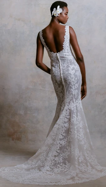 Mark Ingram Style Melisande #1 default backface vertical thumbnail