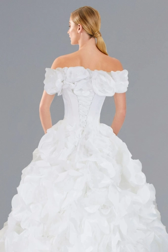 Icon by Alexander 216S26 #5 backface vertical cropped thumbnail