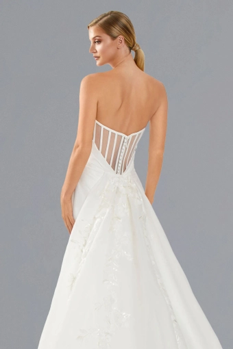 Icon by Alexander 217S26 #8 backface vertical cropped thumbnail