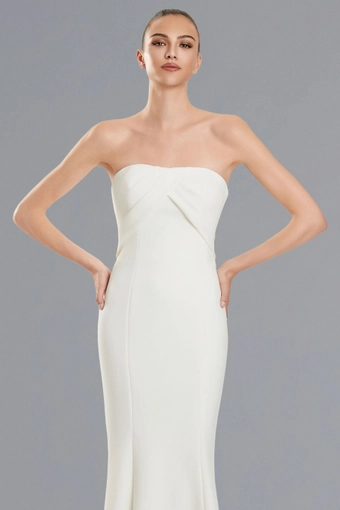 Icon by Alexander 218S26 #8 frontface vertical cropped thumbnail