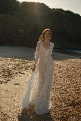 Rish Bridal Number Eight #1 frontface vertical thumbnail