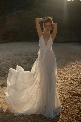 Rish Bridal Number Nine #1 frontface vertical thumbnail