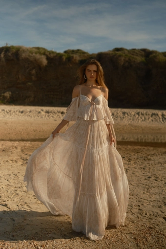 Rish Bridal Number One Paisley Print #0 default frontface vertical thumbnail