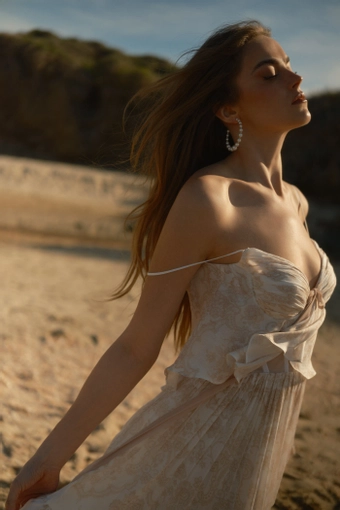 Rish Bridal Number One Paisley Print #2 frontface vertical cropped thumbnail