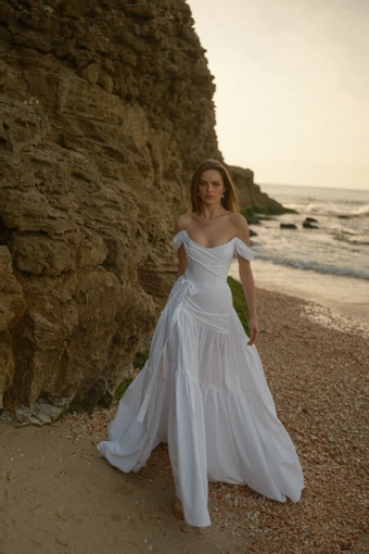 Rish Bridal Number Ten #3 frontface vertical thumbnail