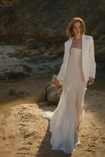 Rish Bridal Number Three #2 frontface vertical thumbnail