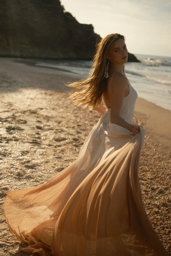 Rish Bridal Number Twelve Ombré #2 vertical thumbnail