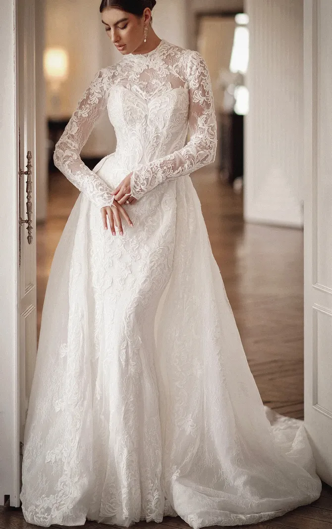 Martina Liana ML1995 Town and Country Bridal