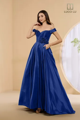 Lucci Lu Style #1472 $4 frontface vertical thumbnail