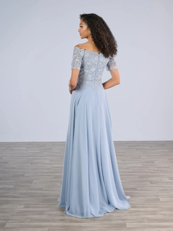 Christina Wu Elegance 17189 17189 #1 default backface vertical thumbnail