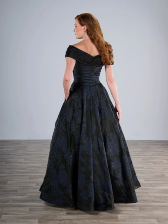 Christina Wu Elegance 17206 17206 #1 default backface vertical thumbnail