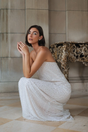 Jenny Yoo Aarons 22557 $3 vertical thumbnail