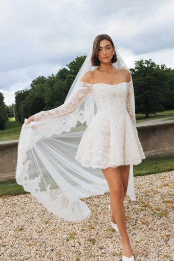 Jenny Yoo Vera 22566 $3 frontface vertical thumbnail