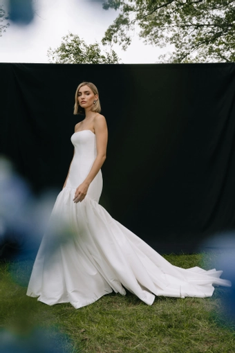 Jenny by Jenny Yoo Sienna #3 frontface vertical thumbnail