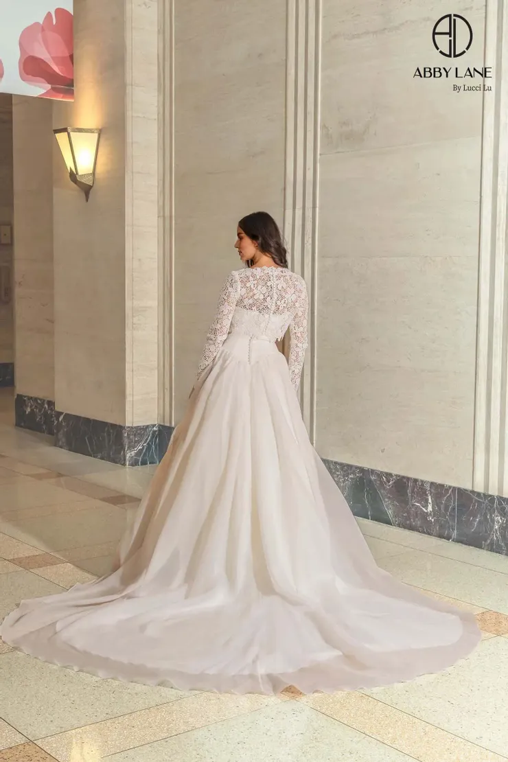 Abby Lane Style #97382 #1 default backface vertical picture