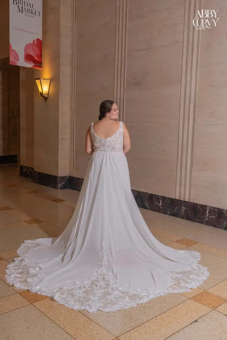 Abby Curvy Style #97373C Backface Thumbnail Image