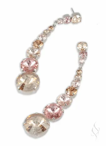 Stefanie Somers Style #Adrienne $3 vertical thumbnail