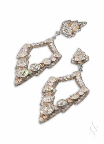 Stefanie Somers Style #Aegis $21 vertical thumbnail