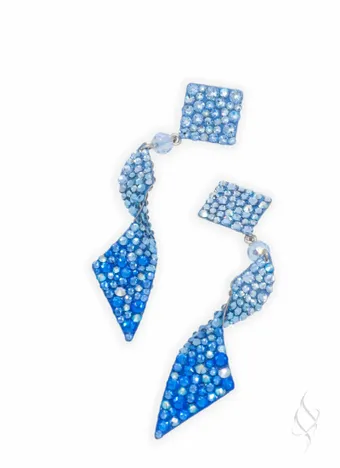 Stefanie Somers Style #Dascha $6 vertical thumbnail