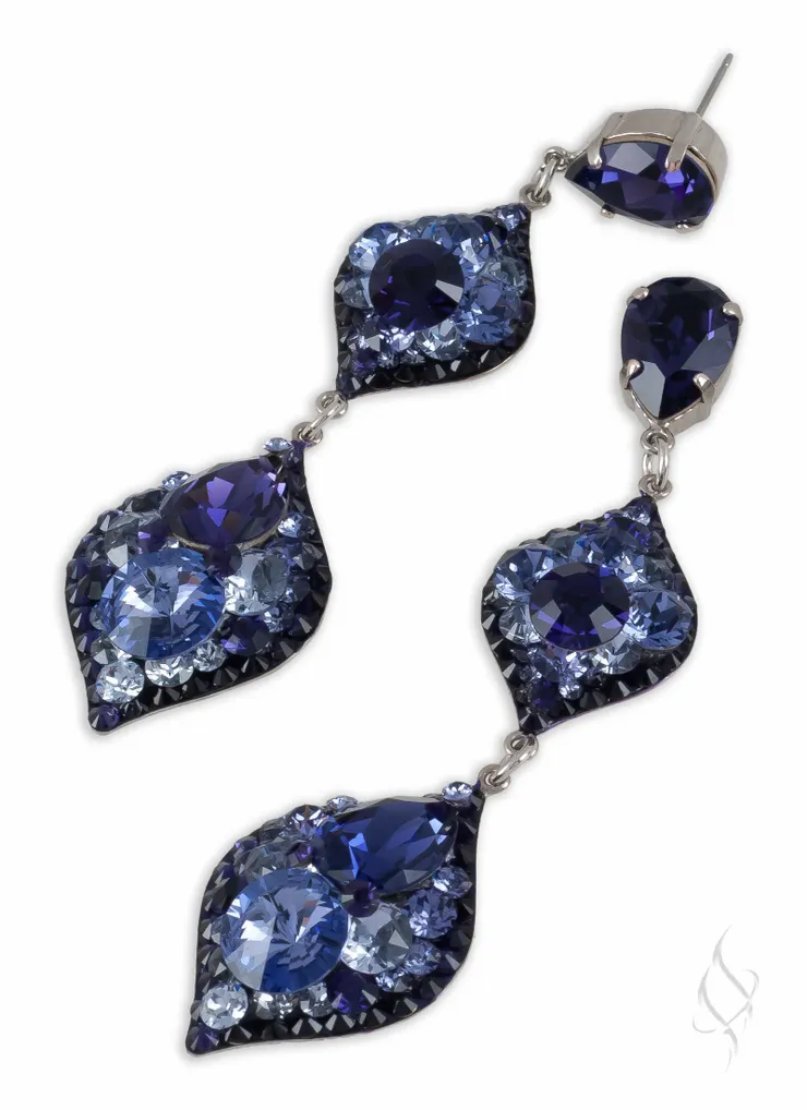 Stefanie Somers Style #Iva #1 vertical picture