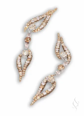 Stefanie Somers Style #AERON $2 vertical thumbnail