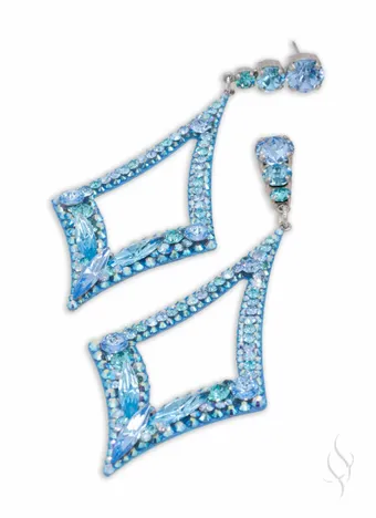 Stefanie Somers Style #Ana $5 vertical thumbnail