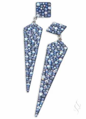 Stefanie Somers Style #Dalton $3 vertical thumbnail