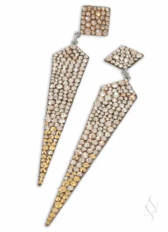 Stefanie Somers Style #Dalton $4 vertical thumbnail