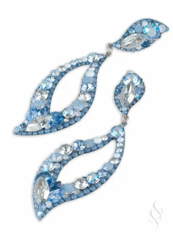 Stefanie Somers Style #Imani $8 vertical thumbnail