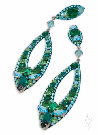 Stefanie Somers Style #MEGAN #10 vertical thumbnail