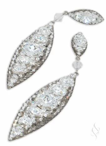 Stefanie Somers Style #Paige $6 vertical thumbnail