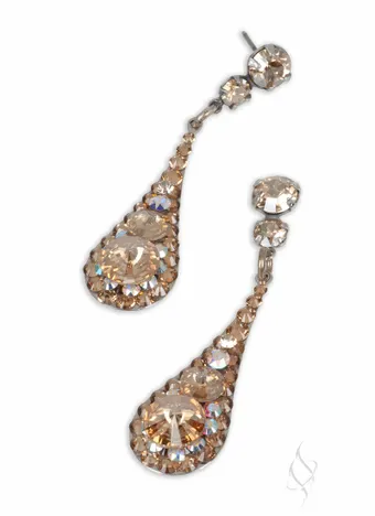 Stefanie Somers Style #Andie $9 vertical thumbnail