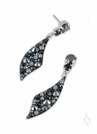 Stefanie Somers Style #Sabre $6 vertical thumbnail