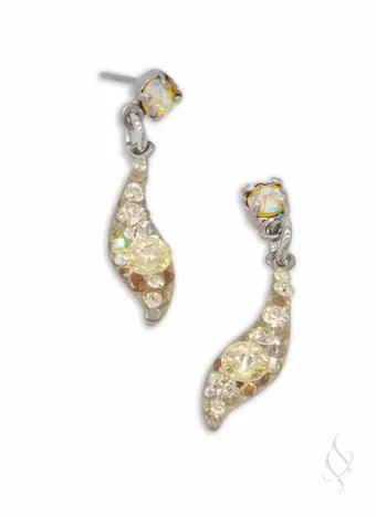 Stefanie Somers Style #Calyx $4 vertical thumbnail