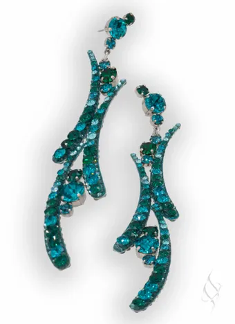 Stefanie Somers Style #Heidi $6 vertical thumbnail