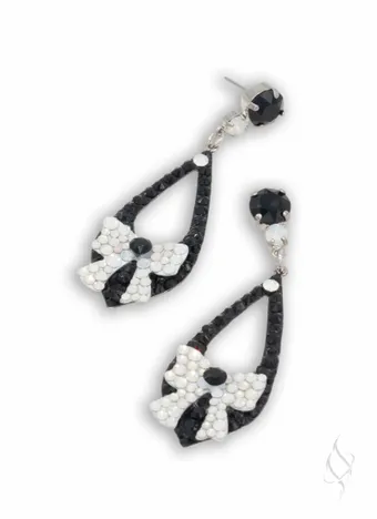 Stefanie Somers Style #Aurora $2 vertical thumbnail