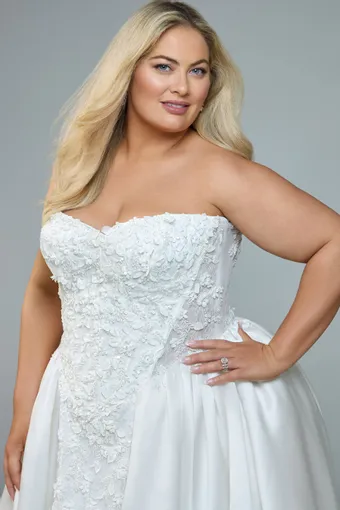 Sophia Tolli Style #Y3235 #5 frontface vertical cropped thumbnail