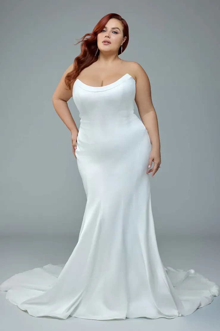 Minimalist Wedding Dress with Scoop Neckline Athena #5 Ivory frontface vertical picture