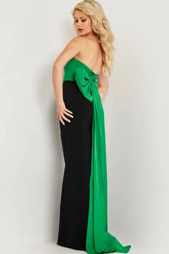 Jovani Style #36670 $4 backface vertical thumbnail