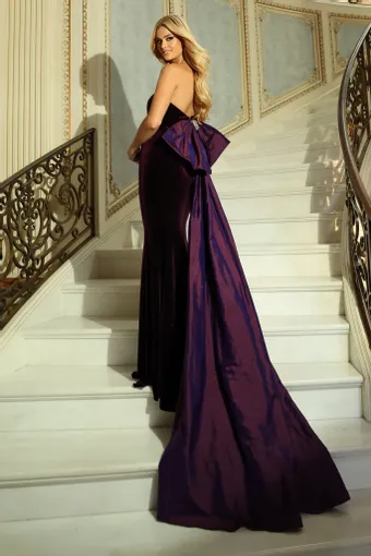 Jovani Style #46642 $1 default backface vertical thumbnail