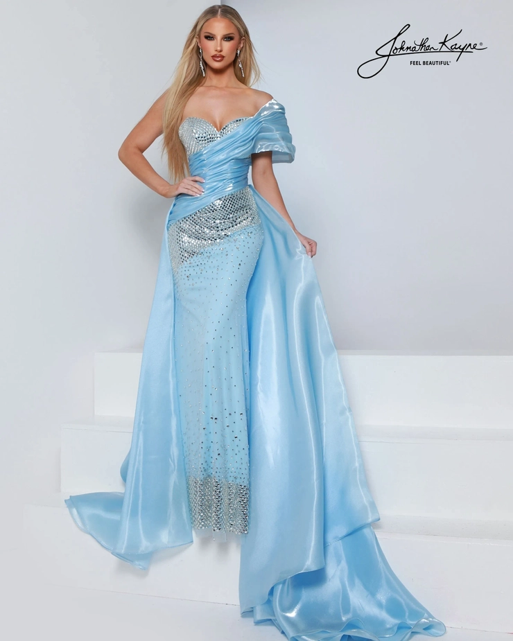 Johnathan Kayne Style #3243 #1 frontface vertical picture