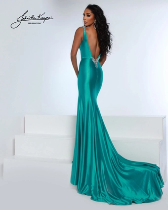 Joshua Mckinley Style #3207 $3 default backface vertical thumbnail